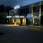 Awen Hotel