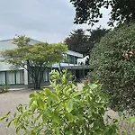 Awen Hotel 3*